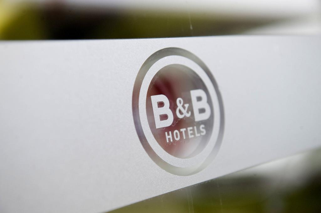 B&B Hotel Lieusaint Carre Senart ภายนอก รูปภาพ